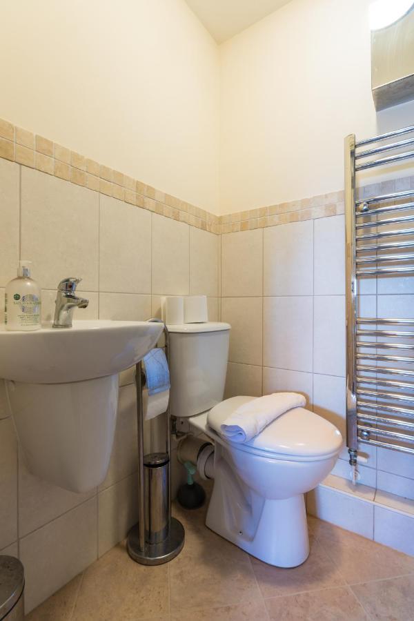 Westlecott House - Central Old Town Swindon Ngoại thất bức ảnh