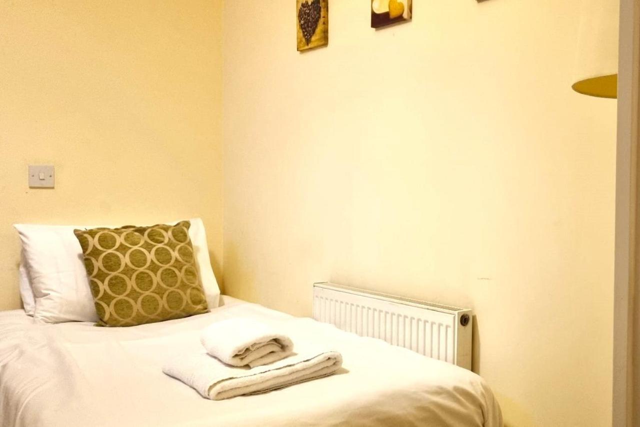 Westlecott House - Central Old Town Swindon Ngoại thất bức ảnh